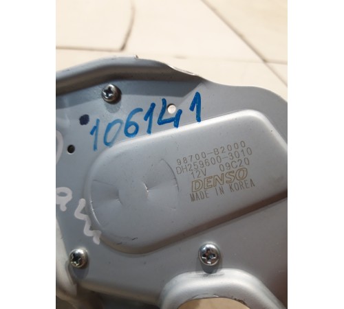 Моторчик стеклоочистителя (задний)