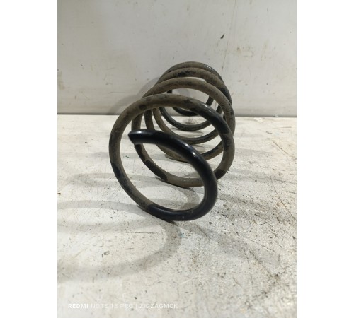 Пружина передняя