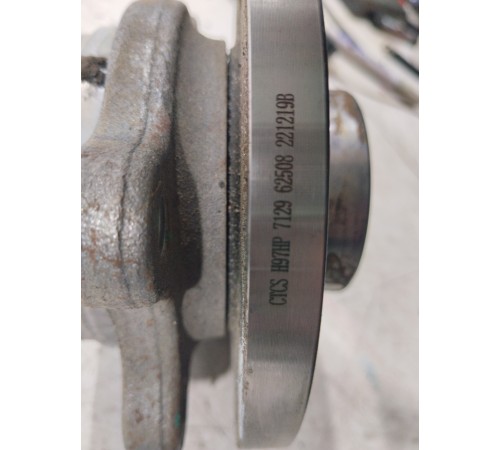 Ступица(задняя левая)