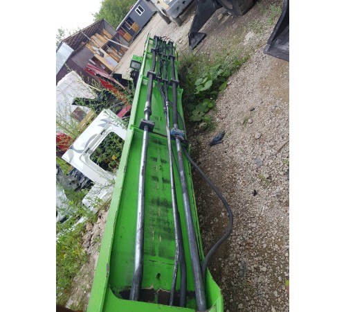 Стрела подъема ковша