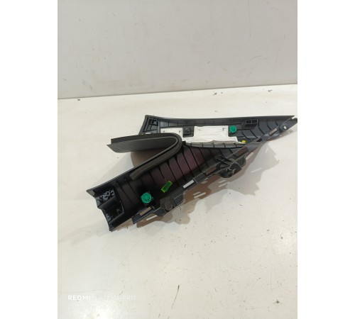 Обшивка багажника левая верхняя