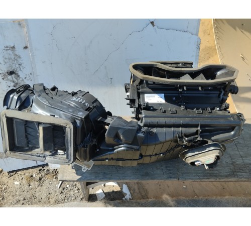 Корпус отопителя (печки)