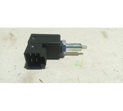 Датчик включения стопсигнала