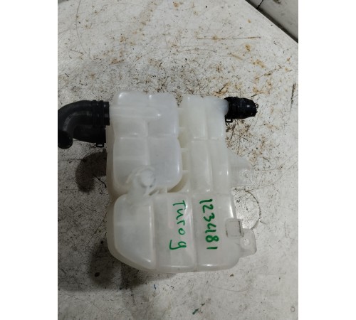 Расширительный бачок