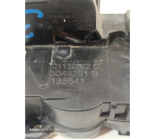 Замок двери задний левый