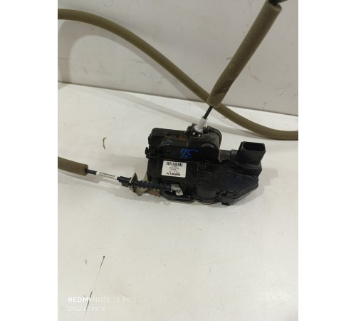 Замок двери задний левый