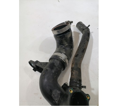 Патрубок интеркулера