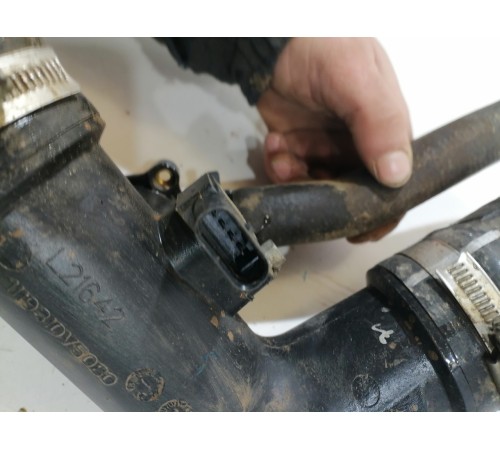 Патрубок интеркулера