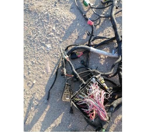 Электропроводка подкапотная с монтажным блоком