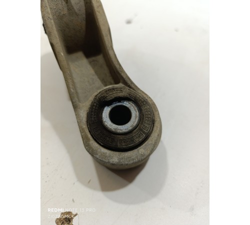 Опора подушка двигателя