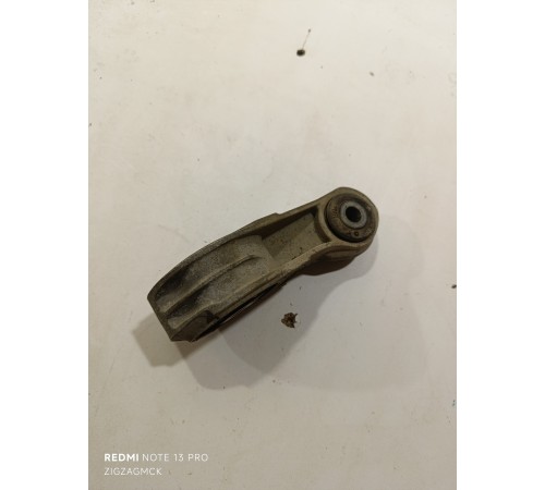 Опора подушка двигателя