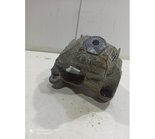 Кронштейн(крепление) двигателя передний левый