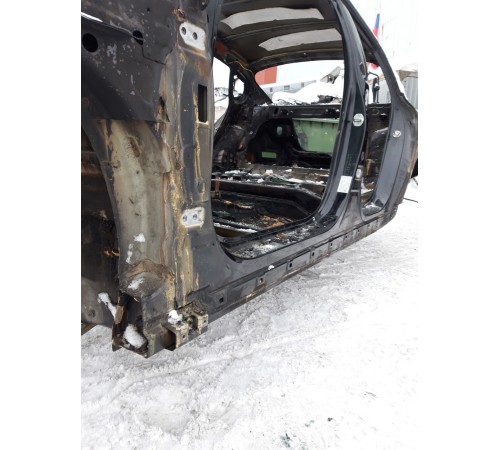 Порог со стойкой(левый)