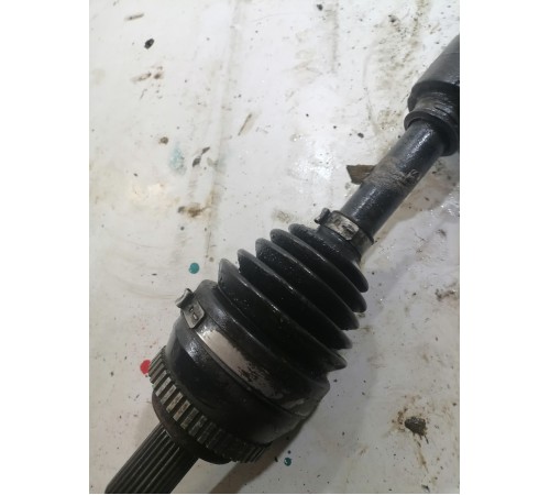 Полуось (привод) передний левый