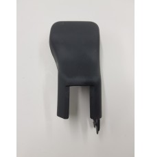 Заглушка крепления сиденья передняя правая