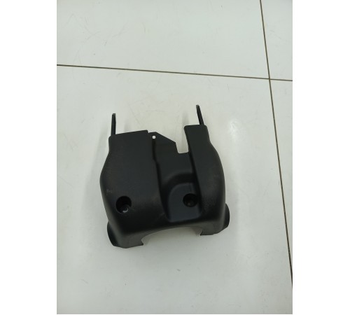 Кожух рулевой колонки нижний