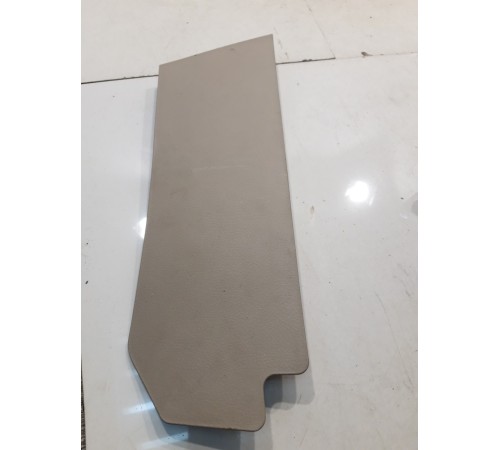 Накладка салона (правая)