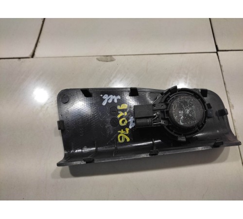 Накладка левой центральной стойки (с динамиком)