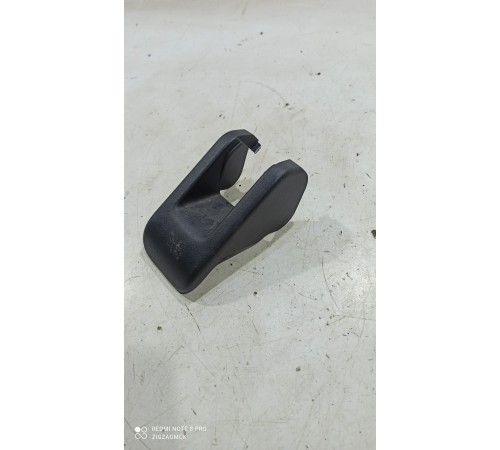Накладка крепления сиденья