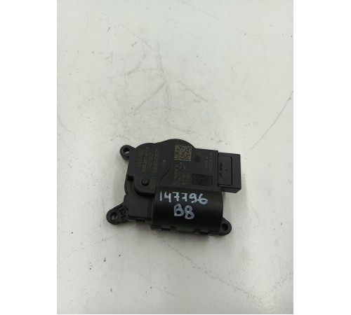 Моторчик привода заслонок отопителя