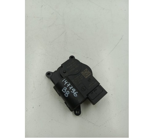 Моторчик привода заслонок отопителя