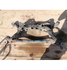 Балка подвески задняя, подрамник