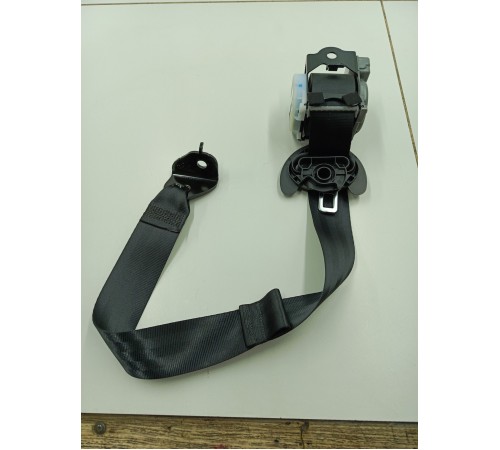 Ремень безопасности задний правый (3)