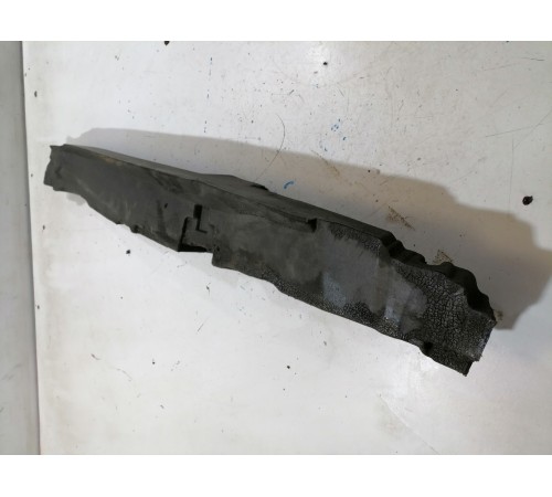  Уплотнитель крыла правый