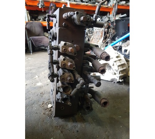 Гидравлический блок распределитель