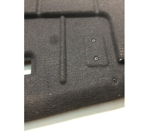 Обшивка багажника