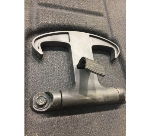 Обшивка багажника