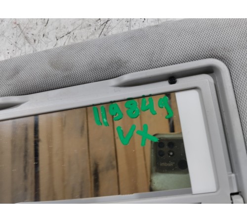 Козырек солнцезащитный левый