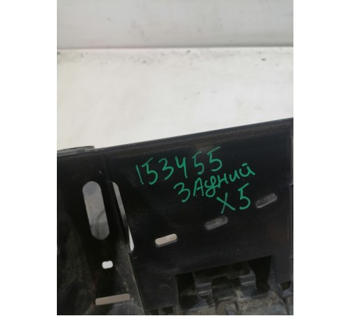 Кронштейн бампера задний центральный