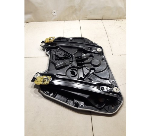 Стеклоподъемник (передний левый)