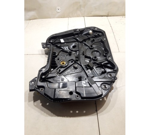 Стеклоподъемник (передний левый)