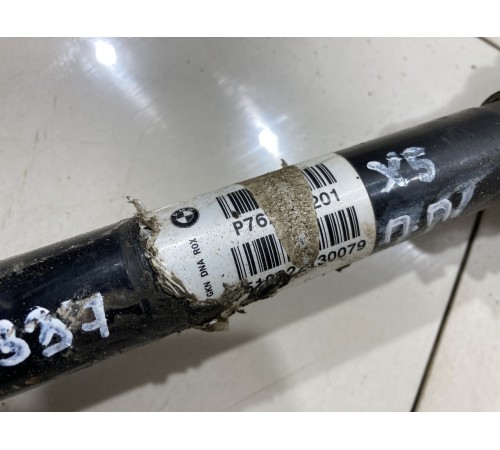 Привод (полуось) (передний, правый)