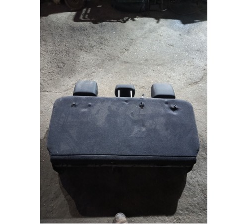 Задний ряд сидений