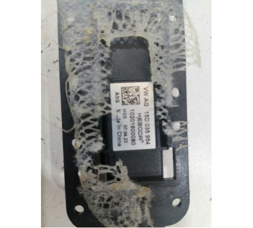 Преобразователь напряжения