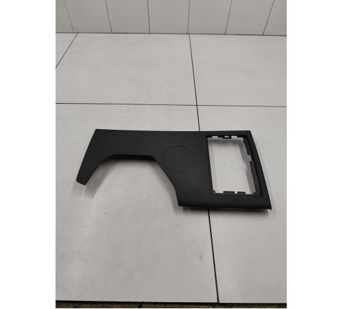 Накладка торпедо левая