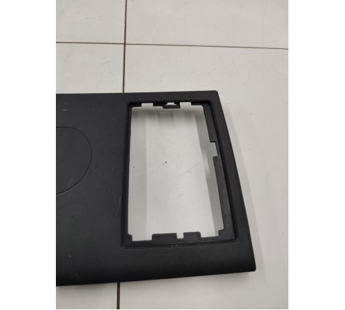 Накладка торпедо левая