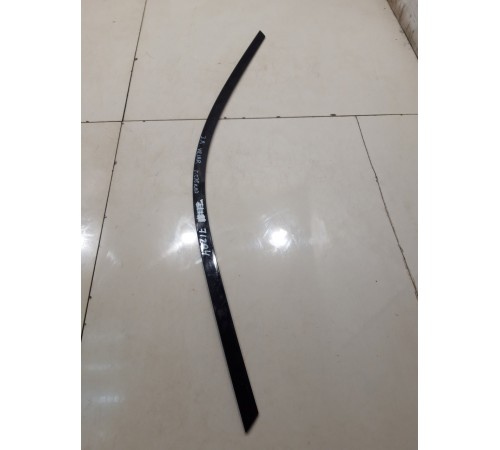 Молдинг глухого стекла (задний, левый)