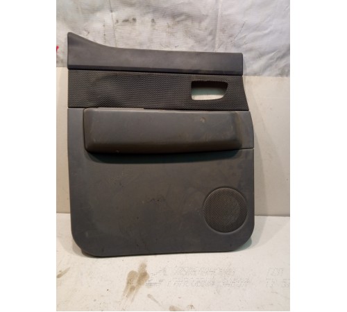 Обшивка двери задняя левая