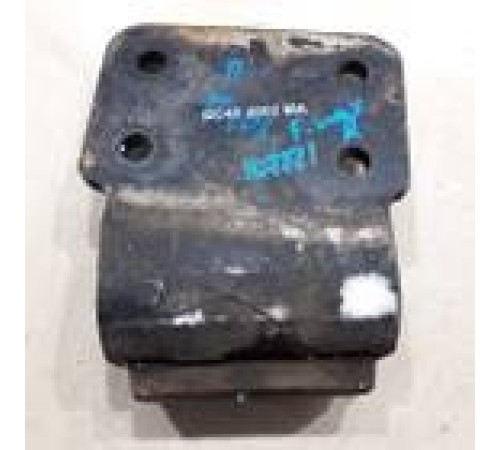 Отбойник заднего моста правый