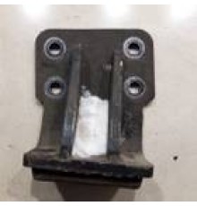 Отбойник заднего моста правый