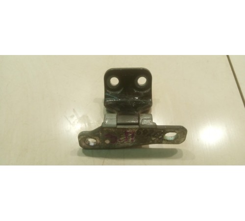 Петля двери (задняя, правая, верхняя)