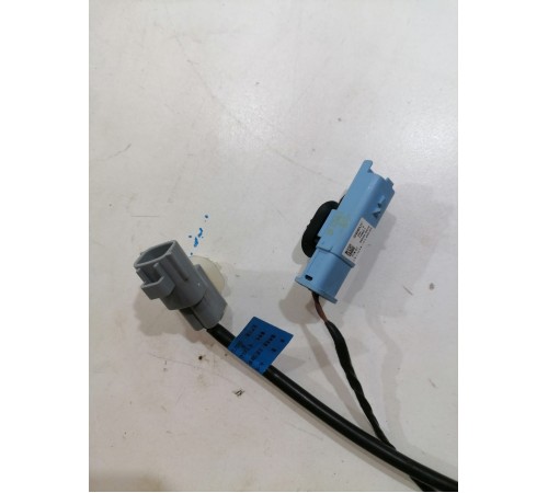 Ручка двери передняя левая