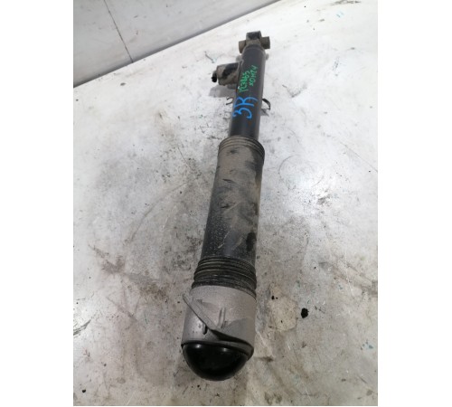 Амортизатор подвески задний правый