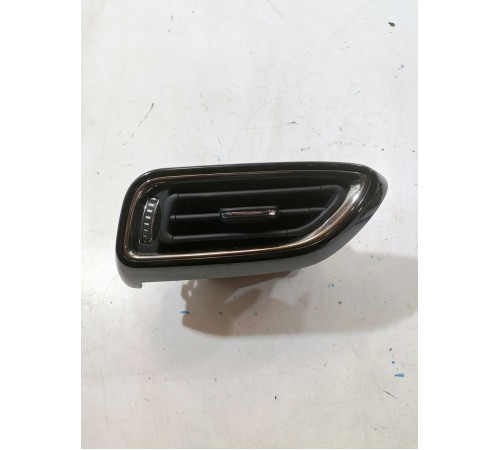 Воздушный дефлектор передний