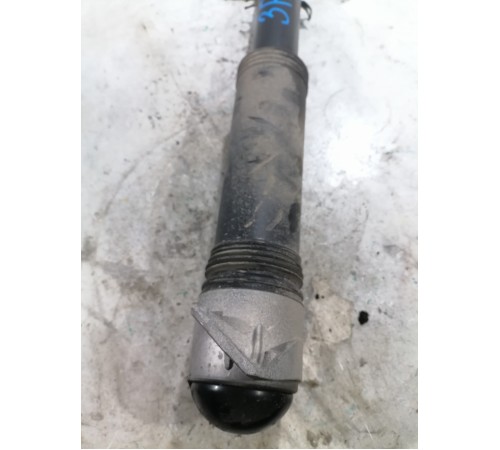 Амортизатор подвески задний правый