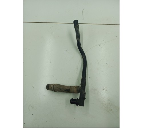 Патрубок системы охлаждения